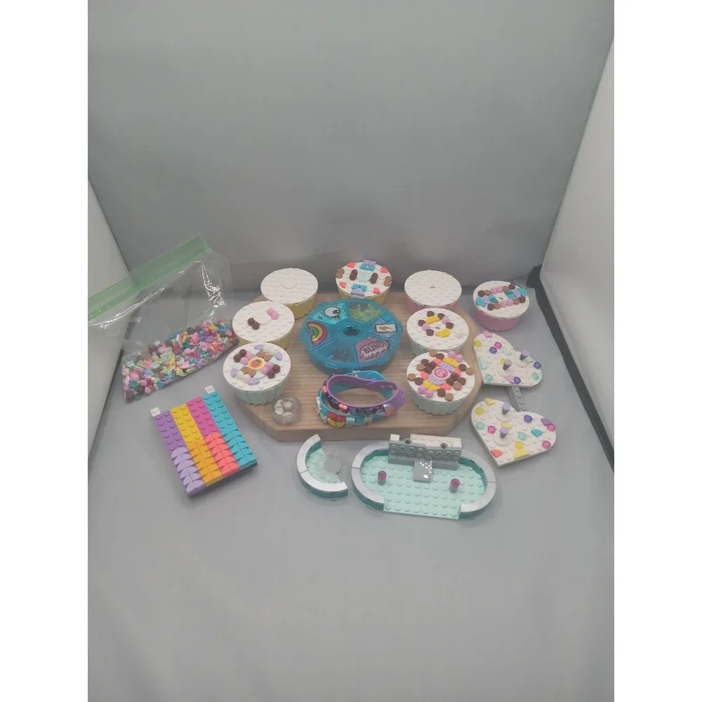 LEGO DOTS- Legos Creative Party Cupcake Replacement Parts. Lego Dot 2 Bracelets